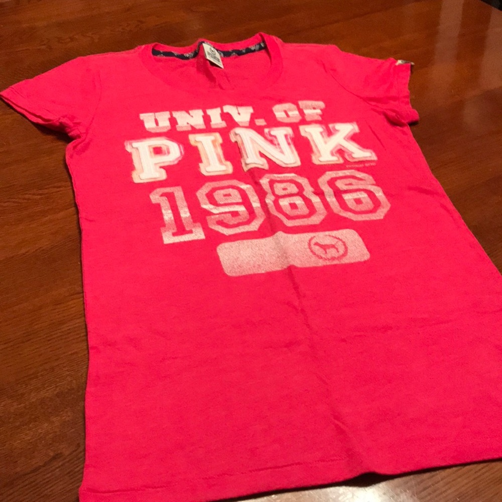 Pink T-shirt NEW never worn, no tags